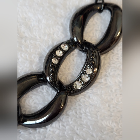 Black Chain Necklace and Earring Set.  Heavy black metal with elegant design. - Picture 2 of 6